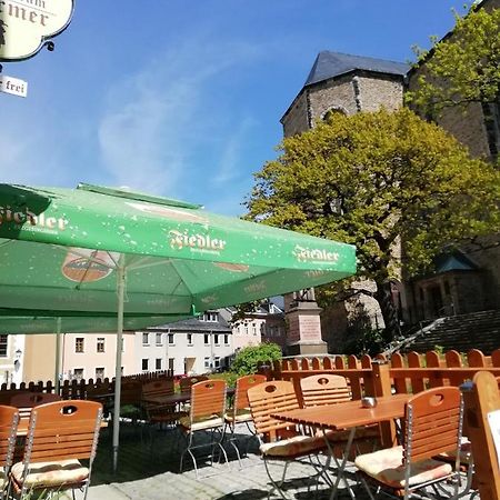 Gaststaette & Pension Zum Tuermer Аннаберг-Бухгольц Экстерьер фото